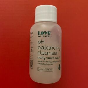 5 for $25! Love Wellness pH Balancing Cleanser